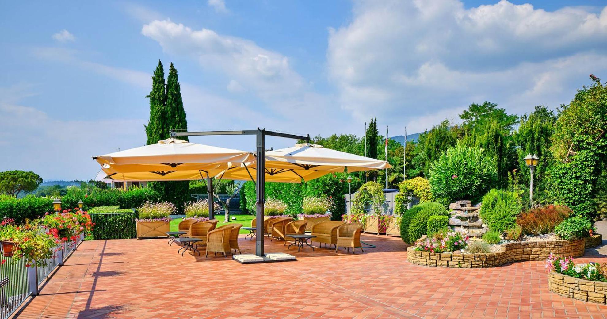 Hotel Boffenigo - The Golden Hour Costermano Exterior photo